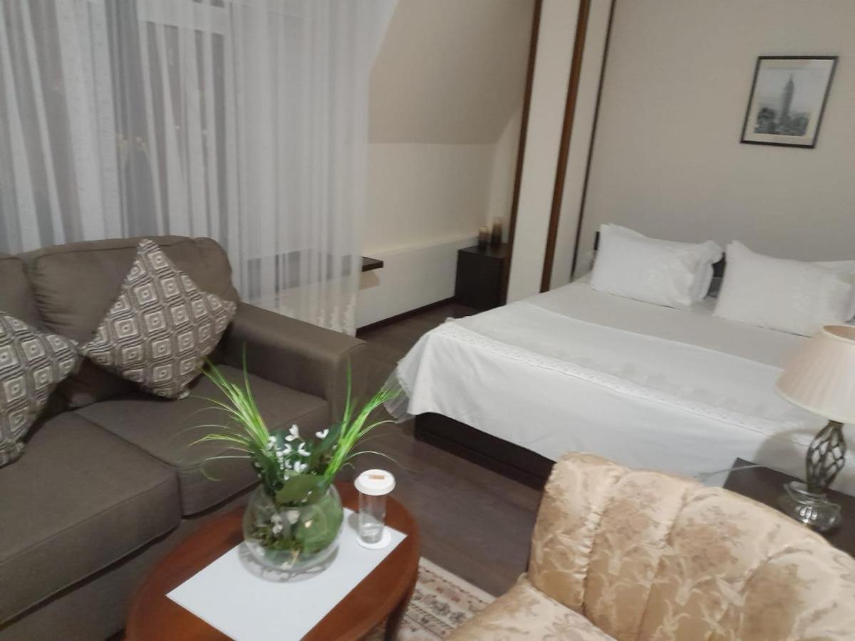 Hotel Krez Kyzylorda Luaran gambar